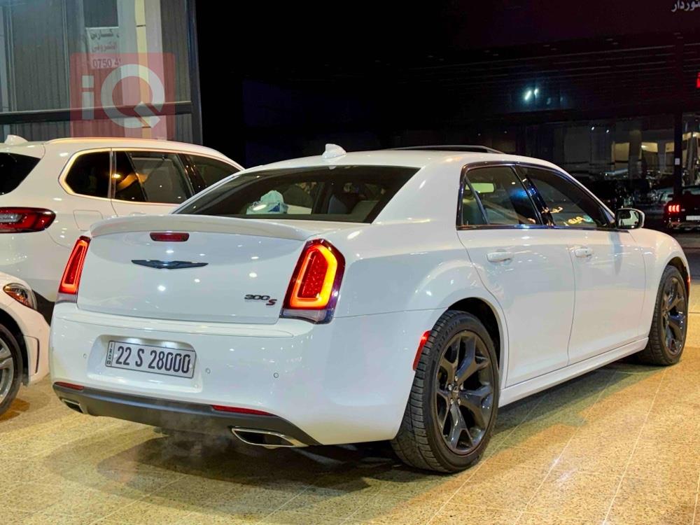 Chrysler 300